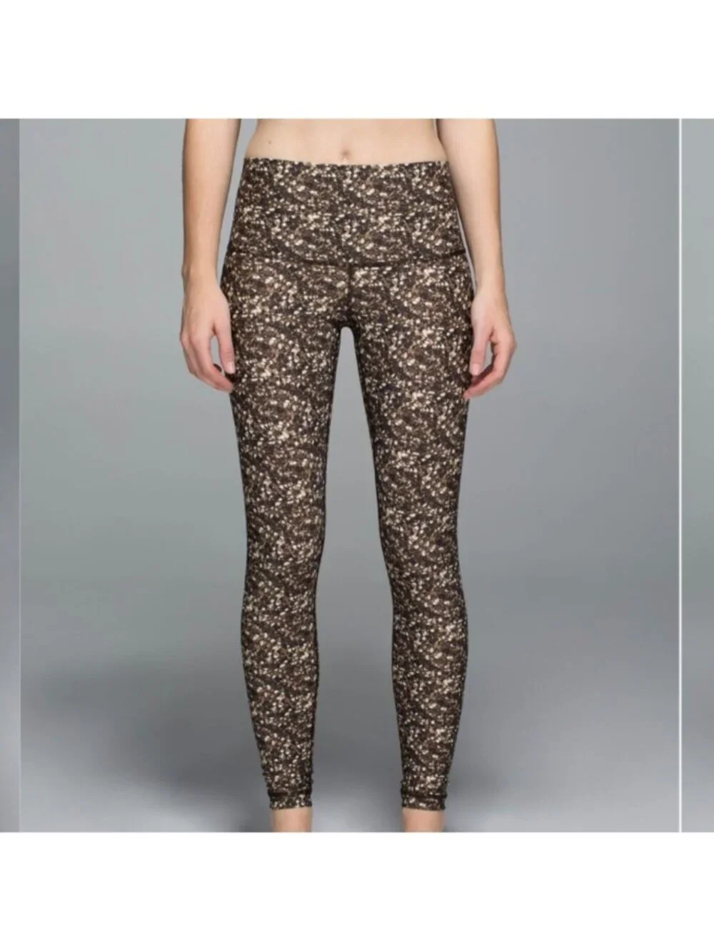 Lululemon Shine Tight (Roll Down) Shimmy Shimmer Multi like new